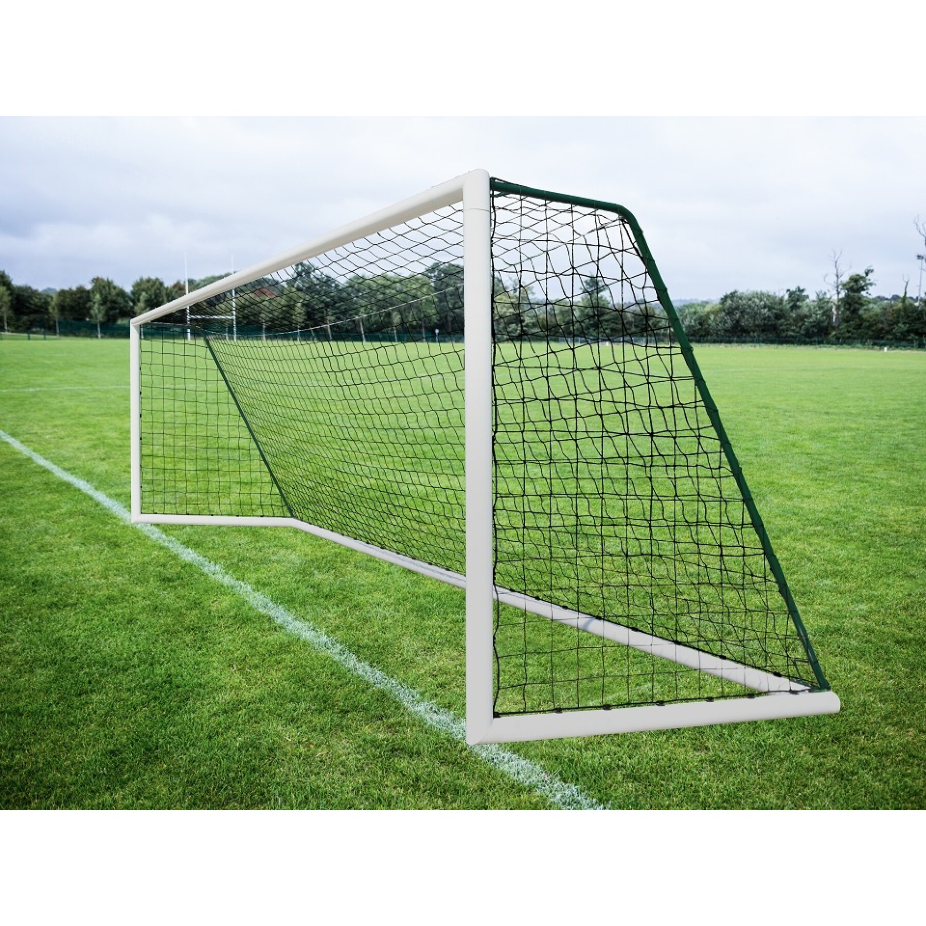 Baliza ovoide de alumínio para futebol de 11 transportável